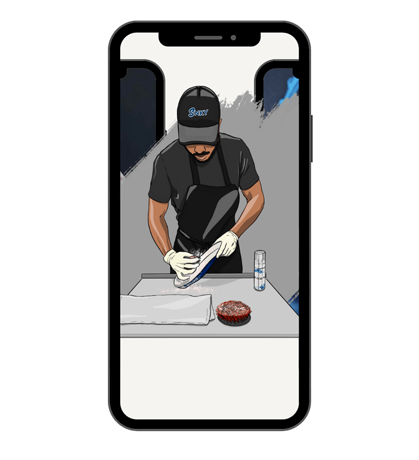 Sneaker Tech cleaning shoe